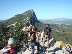 Sur la crête Est du pic Saint-Loup