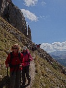 Le sentier est étroit